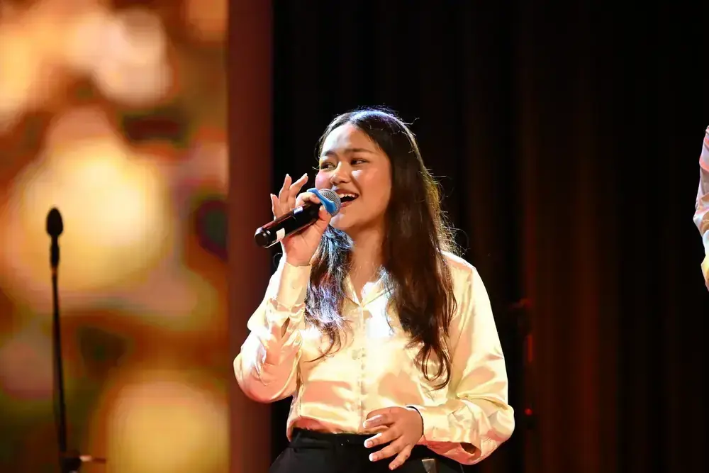 KJMA Stage Illumination & Performance