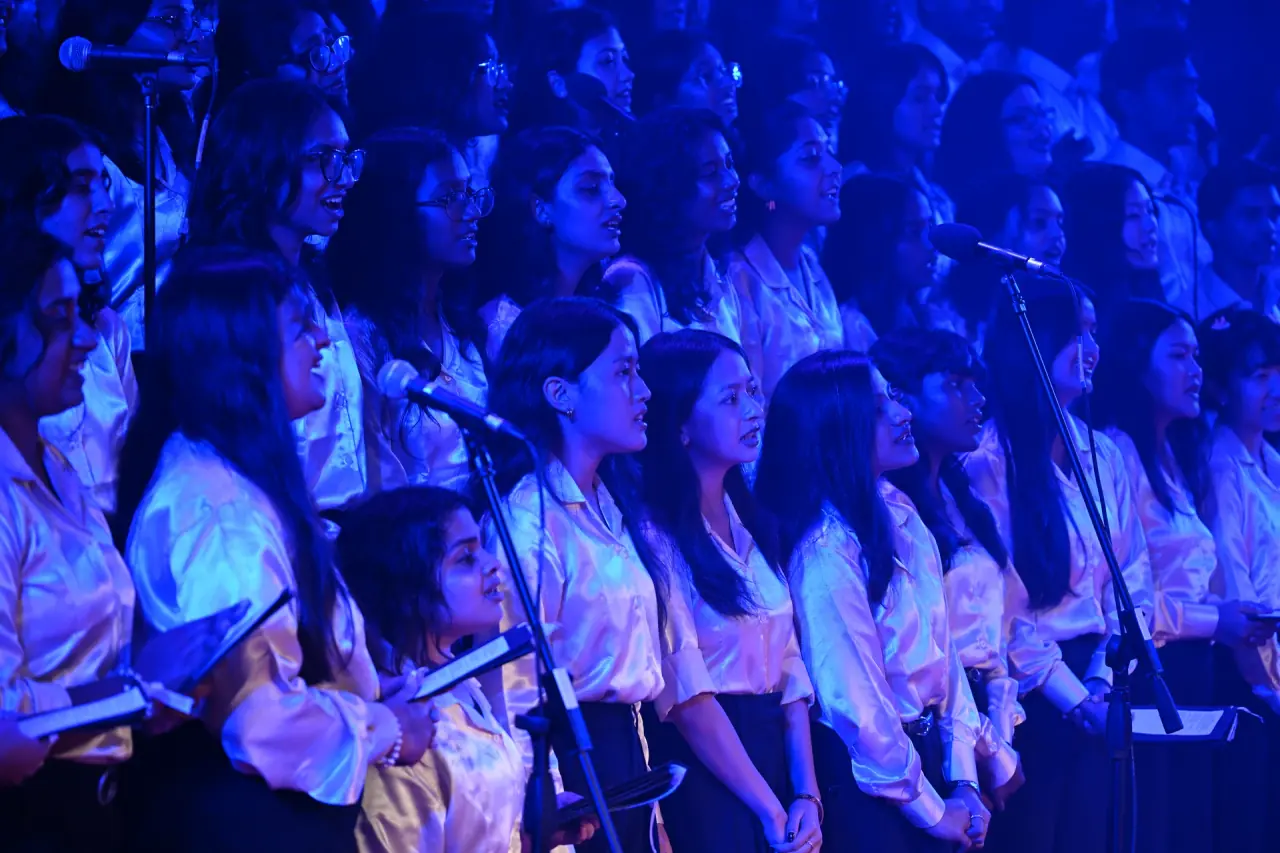 KJMA Full Stage Symphony